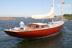 Spirit of Tradition Sailing Vessel Weatherly.